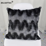 coussin patchwork fourrure lapin gris noir horizontal moderne décoration intérieure lit siège voiture