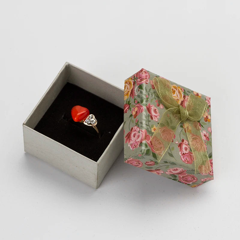 Ensemble de boîtes à bijoux multicolores en forme de fleur