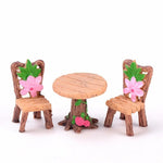 miniatures meubles rustiques table chaise figurines amour fleurs imitation bois texturé decoration chambre enfants