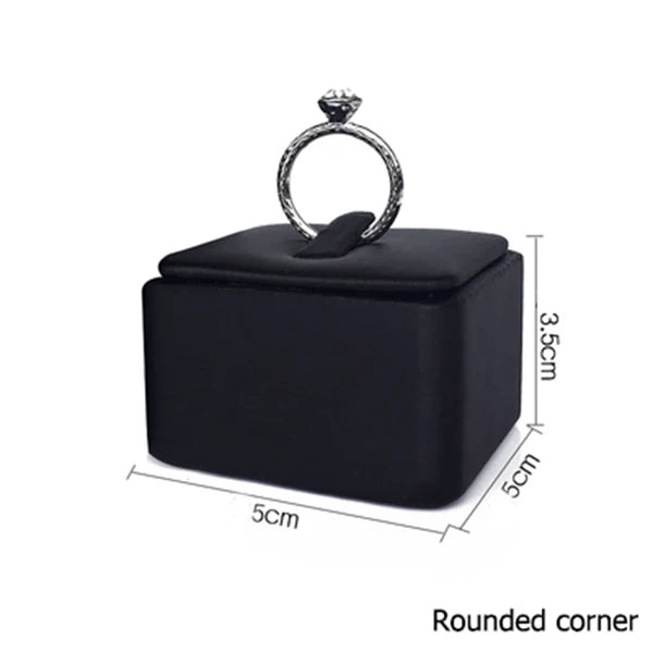 support bague noir clips moderne présentoir bijoux exposant bagues luxe affichage retail organiser vitrine