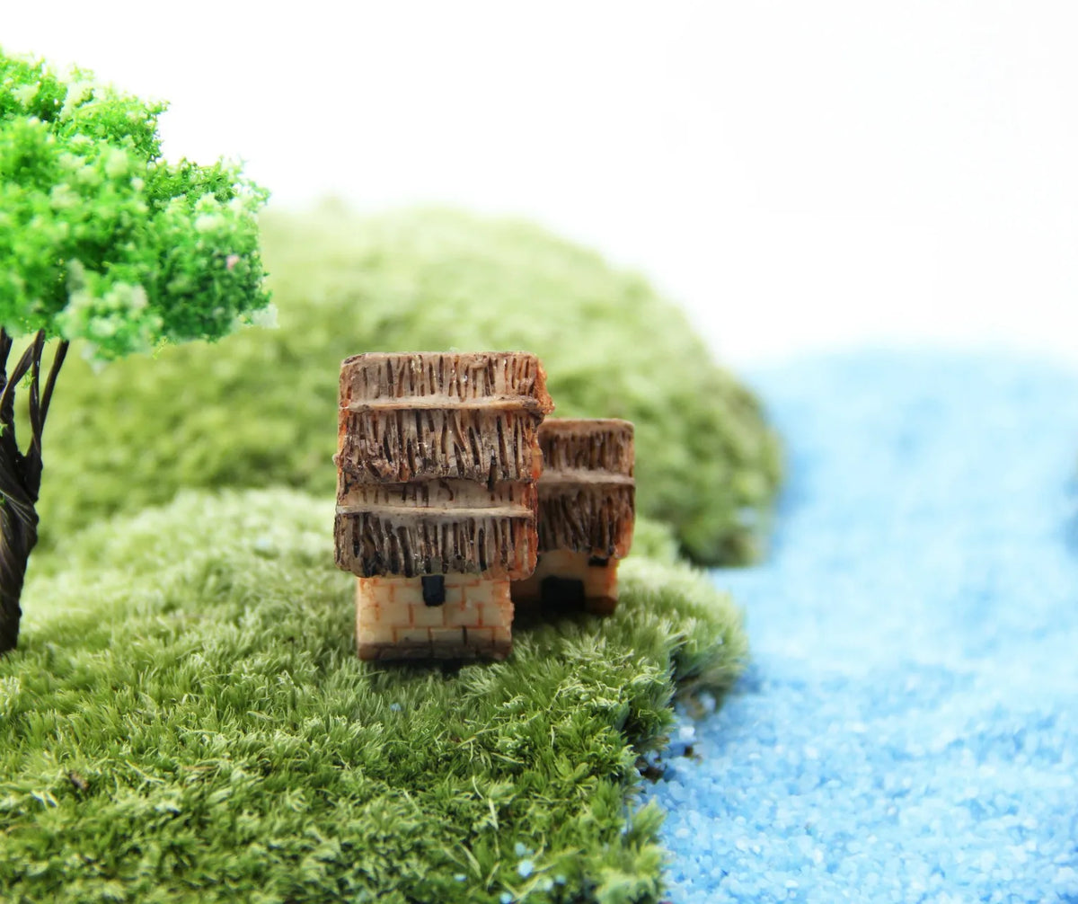 miniature maison jardin rustique résine pierre bois porte fenêtre toit pont moulin ventillage