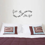 autocollant mural love the life you live lettrage cursive noir moderne décoration intérieure vinyle