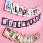 cadres photo papier kraft noir marron blanc suspension pinces bois décoration murrale rustic vintage
