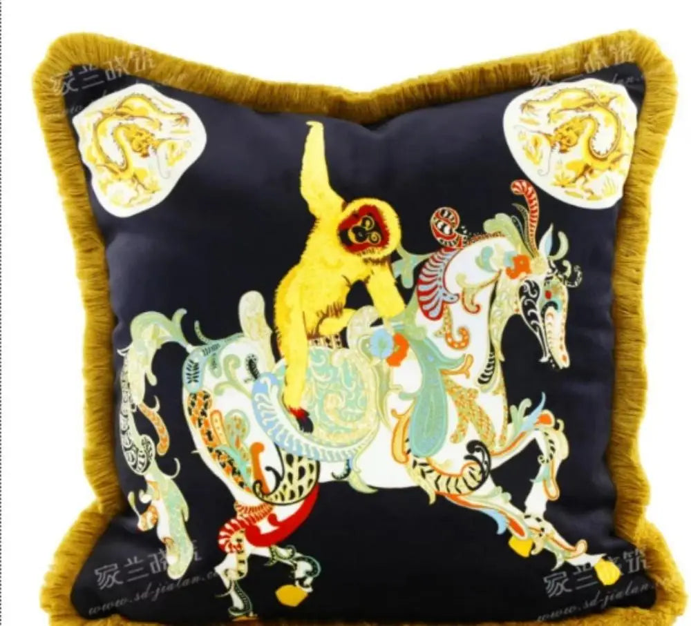coussin décoratif motif léopard imprimé bordure frangée animalier coton polyester bleu jaune marron