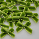 rubans velours nœuds fleurs décoratives couleurs unies polyester blanc rouge vert bleu rose violet