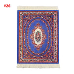 tapis ornements floraux motifs géométriques franges bordures classique rouge bleu violet or blanc