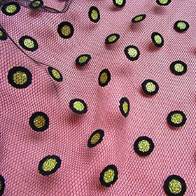 tissu polyester noir points dorés tulle transparent moderne élégant occasion fête largeur