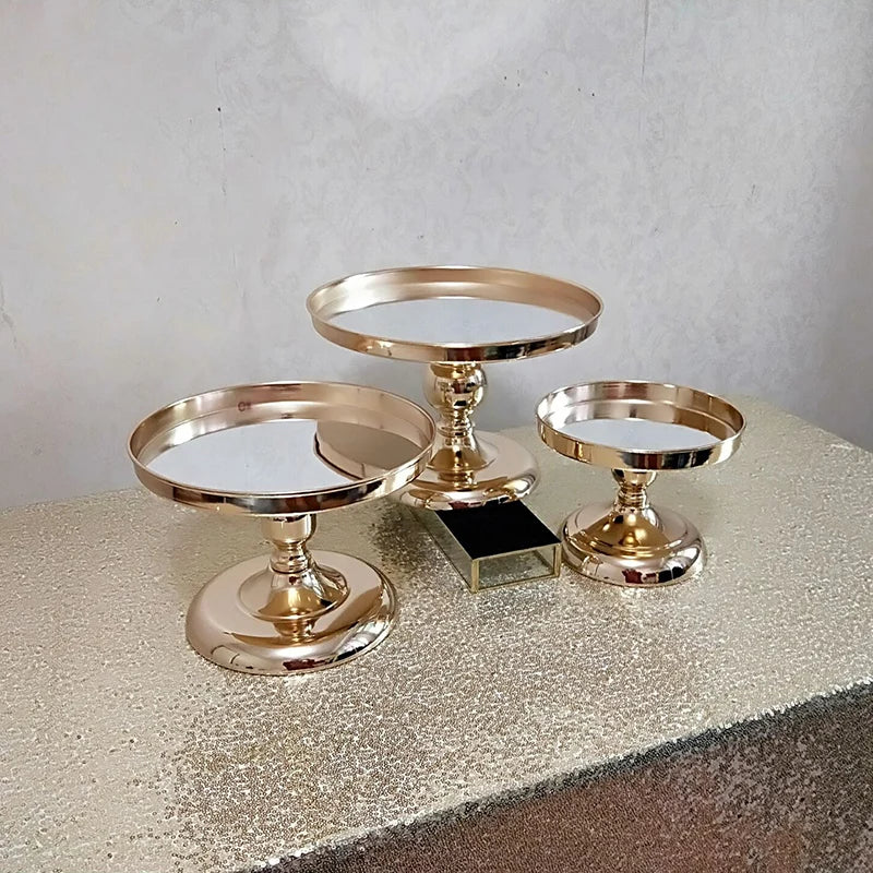 support gâteaux doré métal brillant respectueux environnement classique niveaux cupcakes mariage anniversaire joyeux stand