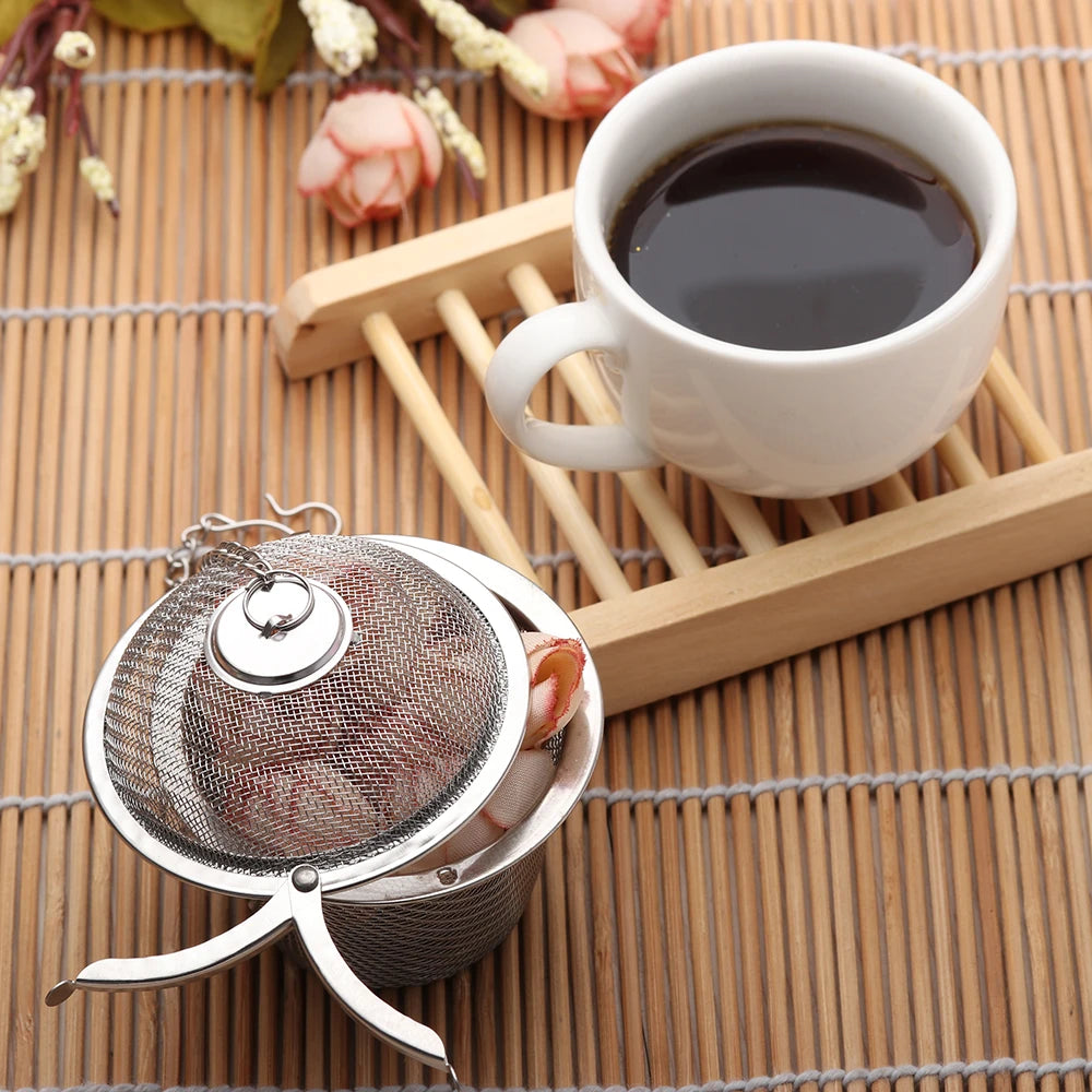 infuseur thé maille fine chaîne boucle moderne argenté filtre épices cuisine théière herbes thé