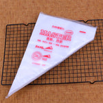 sacs décoration pâtisserie blanc rouge texturés translucides master logo dessert pâtissier triangle taille