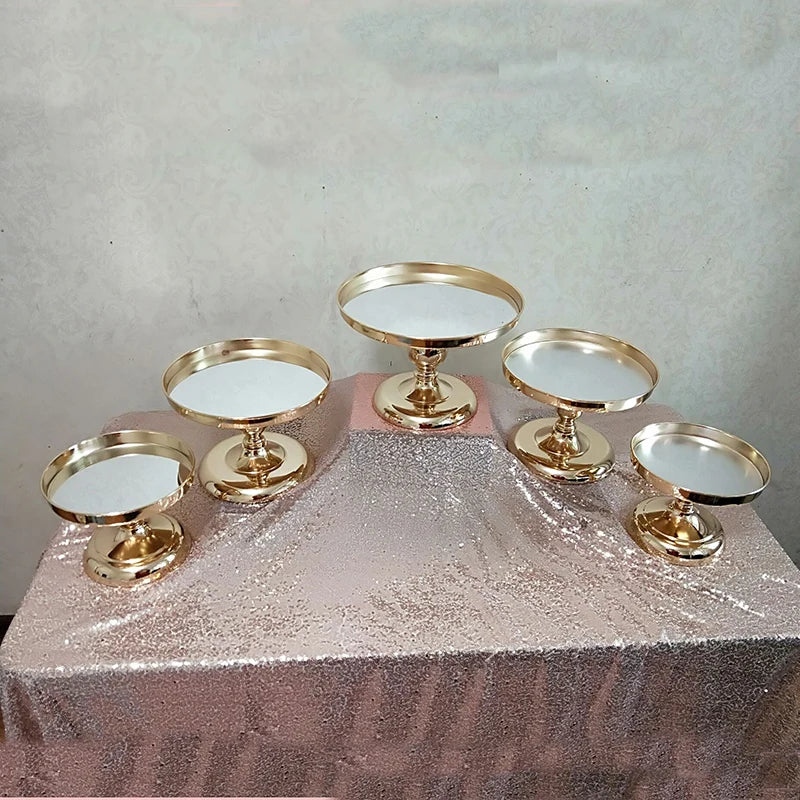 support gâteaux doré métal brillant respectueux environnement classique niveaux cupcakes mariage anniversaire joyeux stand