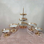 support gâteaux doré métal brillant respectueux environnement classique niveaux cupcakes mariage anniversaire joyeux stand