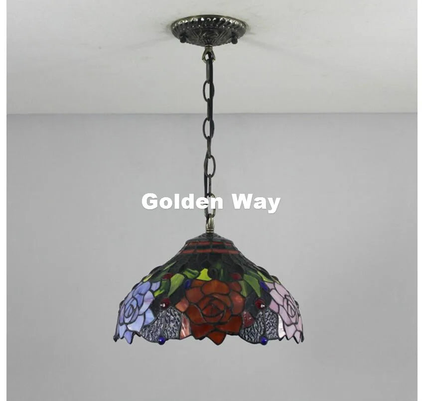 lampe suspendue tiffany multicolore fleurs géométriques opacité chaîne métal salon chambre étude