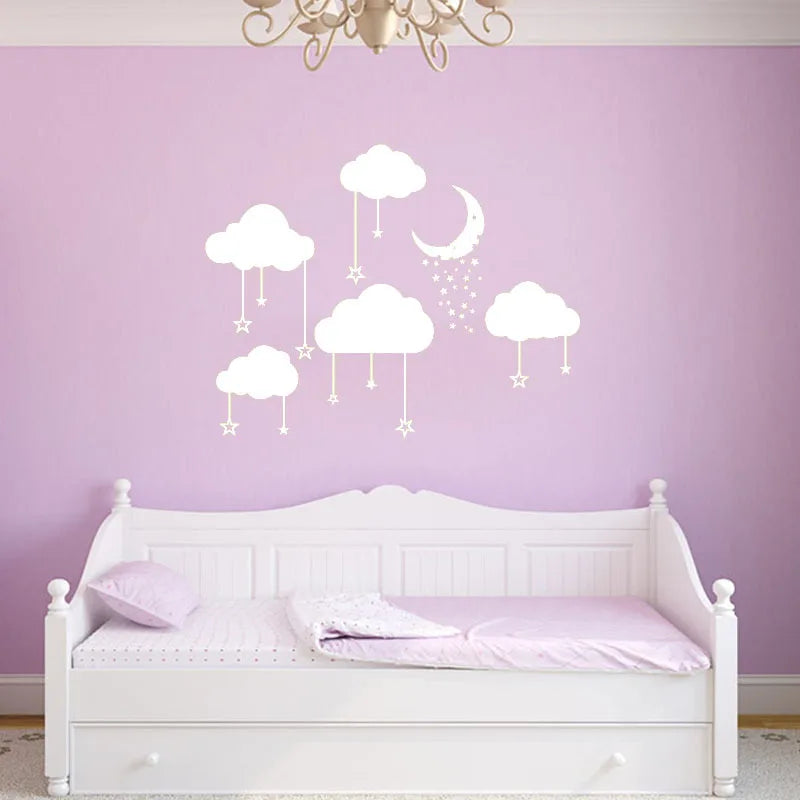 sticker mural nuages lune étoiles chambre enfant décoration moderne blanc noir jaune illustration simple
