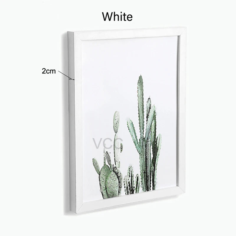 Cadre photo blanc moderne dans un salon contemporain