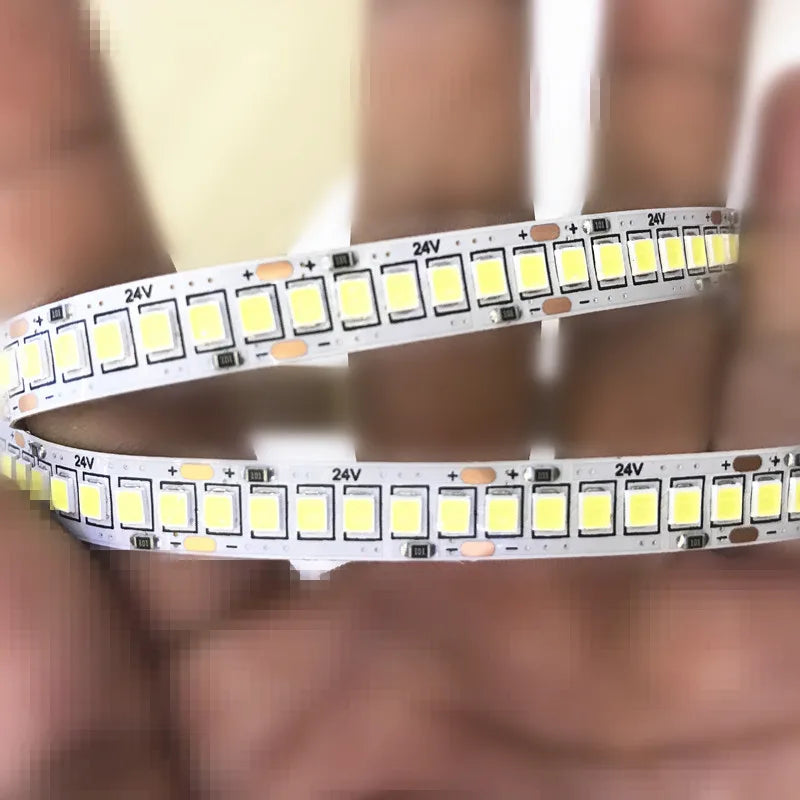 ruban led blanc moderne 24v smd 6500k 240led 5m non waterproof ip20