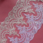 dentelle polyester blanc ajourée paillettes 22cm confection artisanat mariage erotique floral