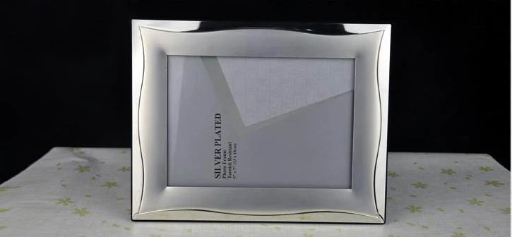 cadre photo rectangle argenté alliage métal surface brillante élégant ondulations décoratives posable 9x13cm
