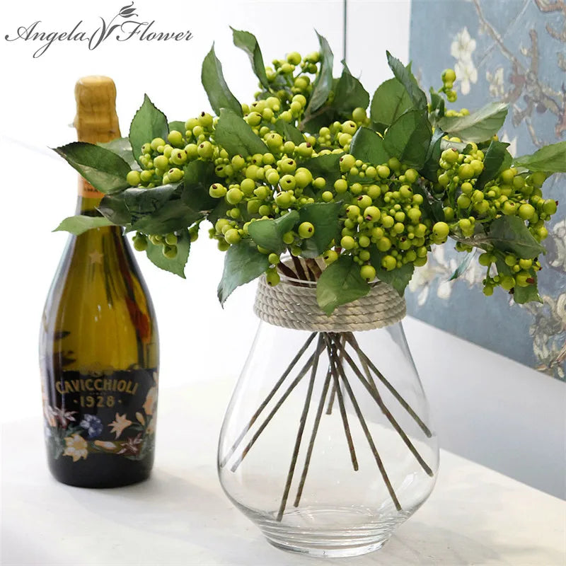 décoration intérieure bouquets artificiels fruits rouges verts bleus blancs naturels