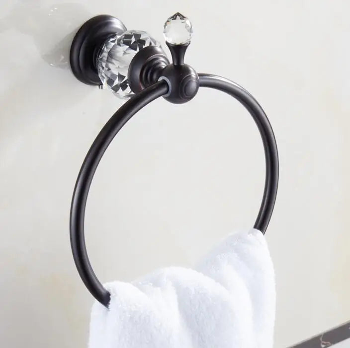 accessoires salle bain laiton noir cristal porte serviettes porte papier porte gobelets vaisselle