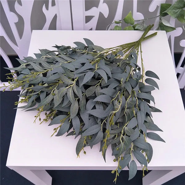 branches décoratives fleurs artificielles vertes blanches modernes décoration mariage maison vases