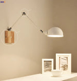 lampe murale articulée blanc texture bois finition mate moderne minimaliste plaque fixation vis