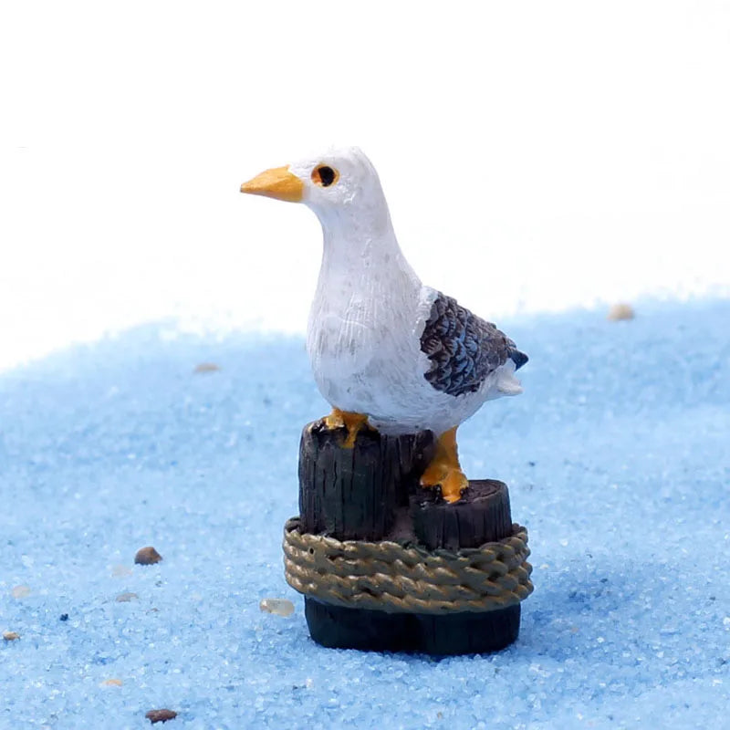 décoration extérieure oiseau mouette résine blanc gris jaune plumes patio jardin réaliste miniature