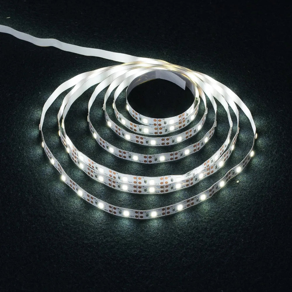 ruban led blanc flexible 60led adhésif moderne intérieur salon 50000h durable