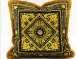 coussin décoratif motif léopard imprimé bordure frangée animalier coton polyester bleu jaune marron