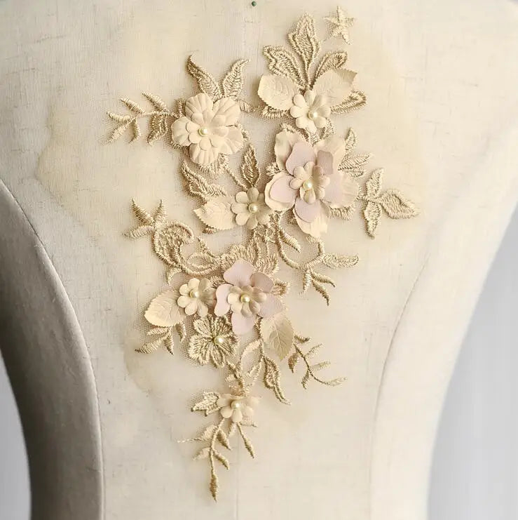 appliques textile brodées fleurs feuilles bleu marine rouge blanc roseclair mariage robemariage