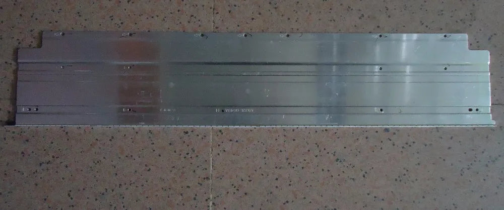 Bande led or gris moderne rétroéclairage téléviseur fixations connecteurs électriques