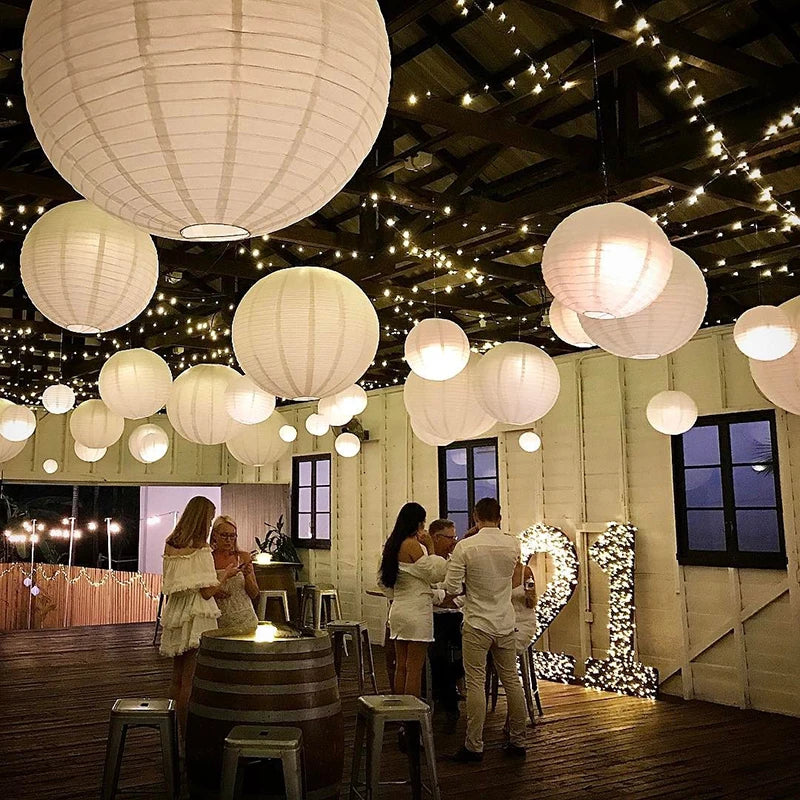 décoration mariage anniversaire fiançailles boules papier blanc modernes suspension festive