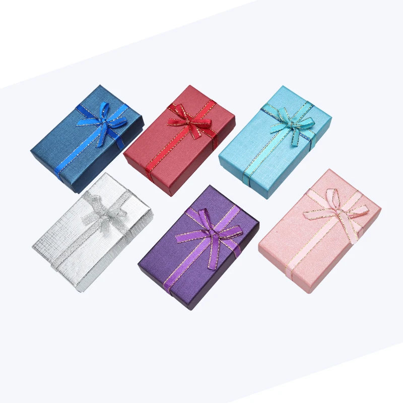 boîte rangement bijoux présentation classique ruban toile lin couleurs variées rose violet bleu argent