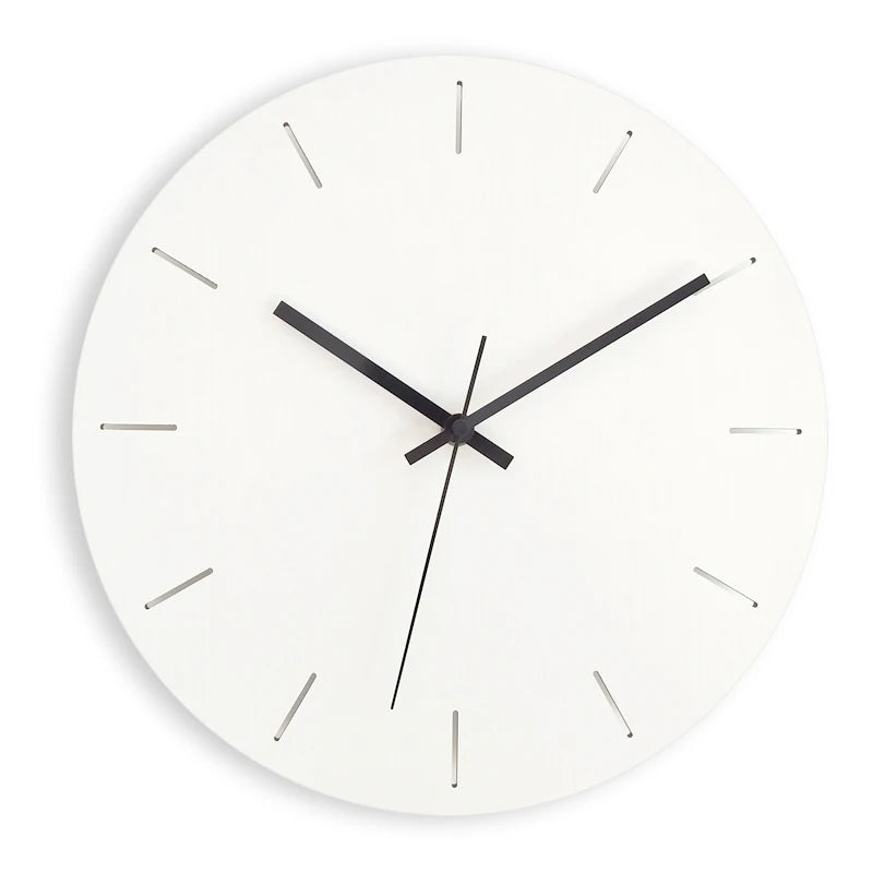 Horloge murale en bois design rouge