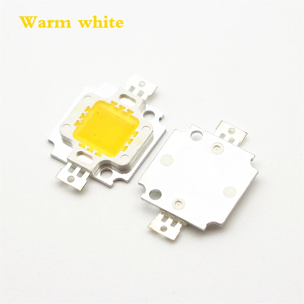 diodes led blanc blanc chaud rouge vert bleu modernes technologiques carrés matériaux semi conducteurs