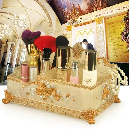 organisateur maquillage boîte rangement résine respectueuse environnement beige doré bleu clair ornement floral classique