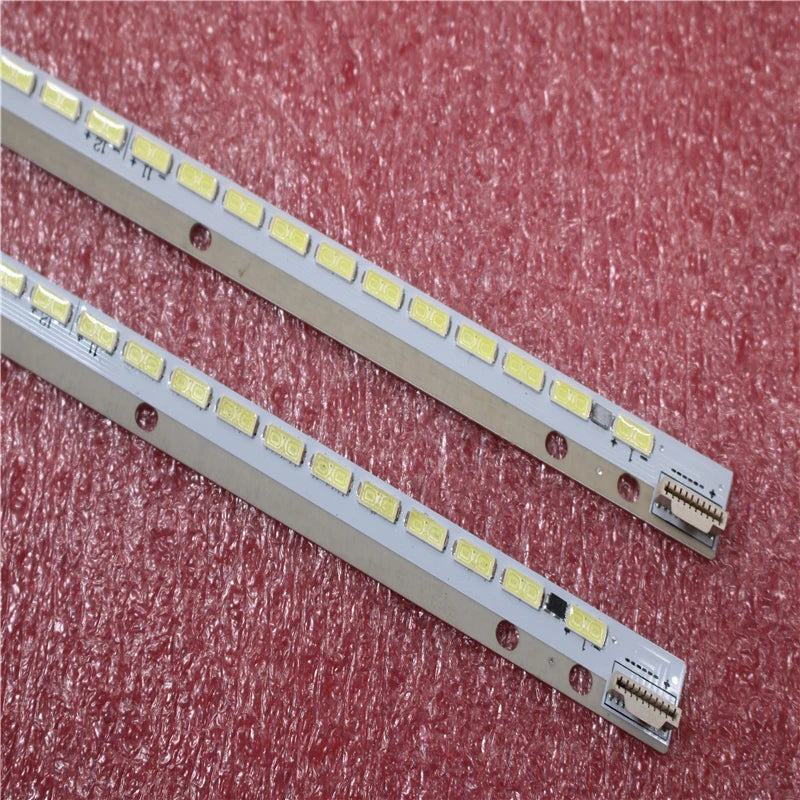 bande led argentée jaune connecteurs modernes lumiere carré électronique facile