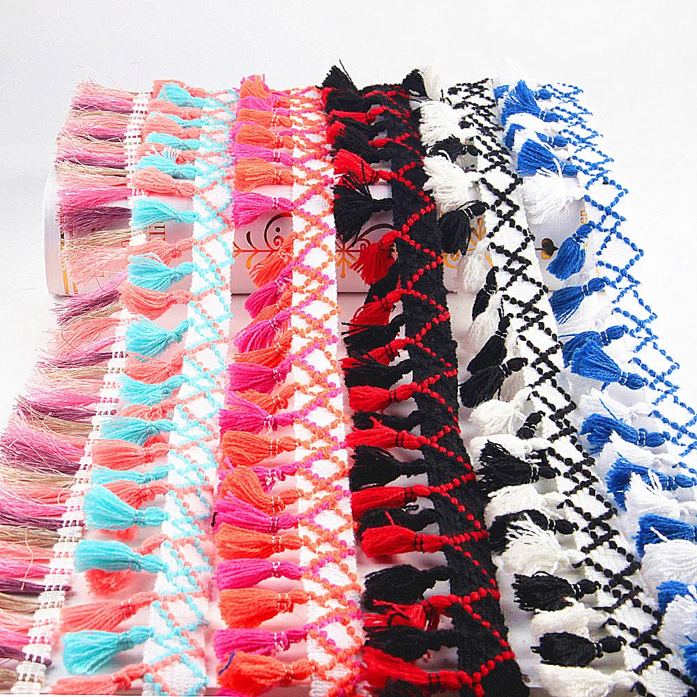 ruban pompons boho chic orange rose bleu noir blanc rouge diamants géométriques 100 polyester