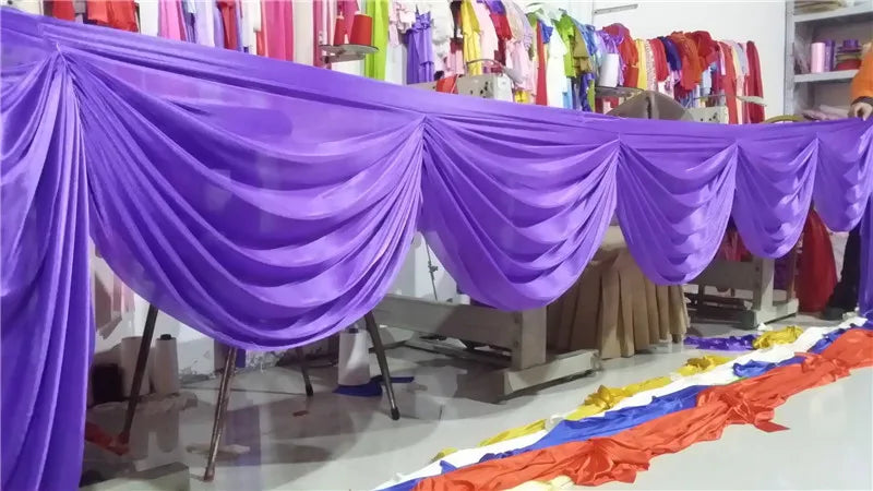 Tissu décoratif blanc de 6 mètres utilisé comme arrière-plan pour fête