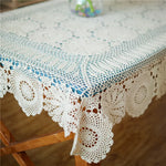 serviette table crochetée motif floral vintage coton couleur beige clair maison fêtes banquets