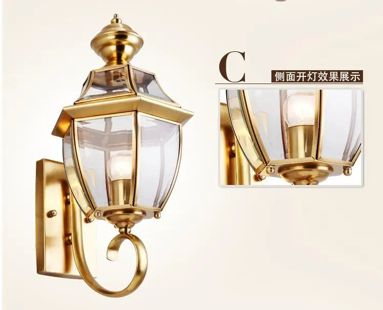 lampe murale classique dorée transparente motifs géométriques ampoule chambre coucher