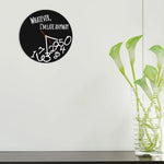 horloge murale moderne abstraite lettres chiffres blancs antique circulaire acrylic noir salon
