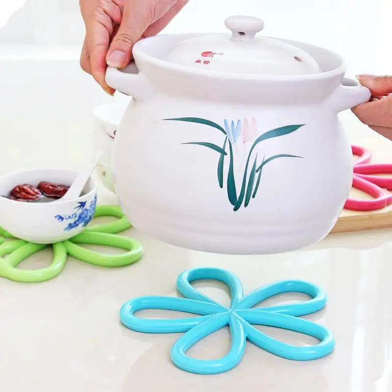 support fleuri récipients bols cuillère couleurs rose vert bleu moderne décoratif tapis PVC respectueux