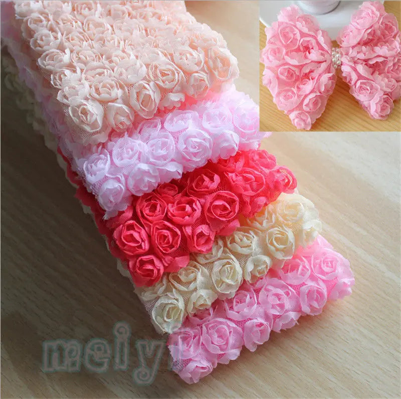 ruban decoratif dentelle roses relief largeur 9cm mariage decoration romantique couleur rose violet beige