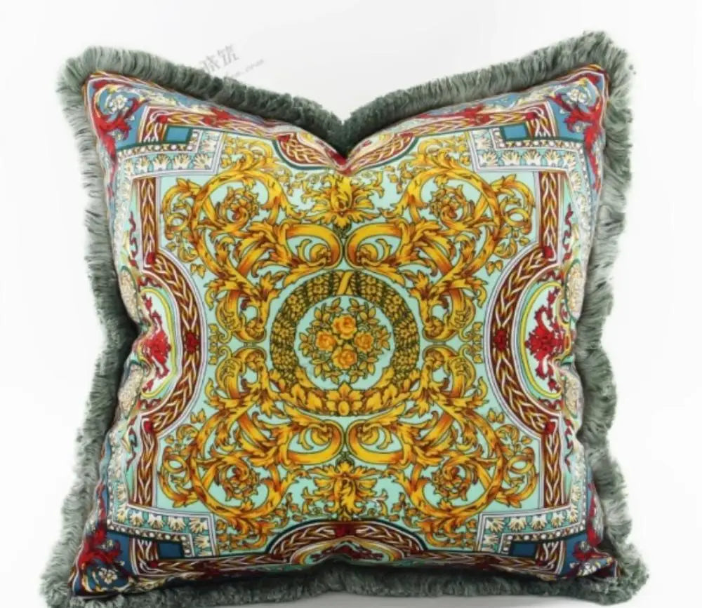 coussin décoratif motif léopard imprimé bordure frangée animalier coton polyester bleu jaune marron
