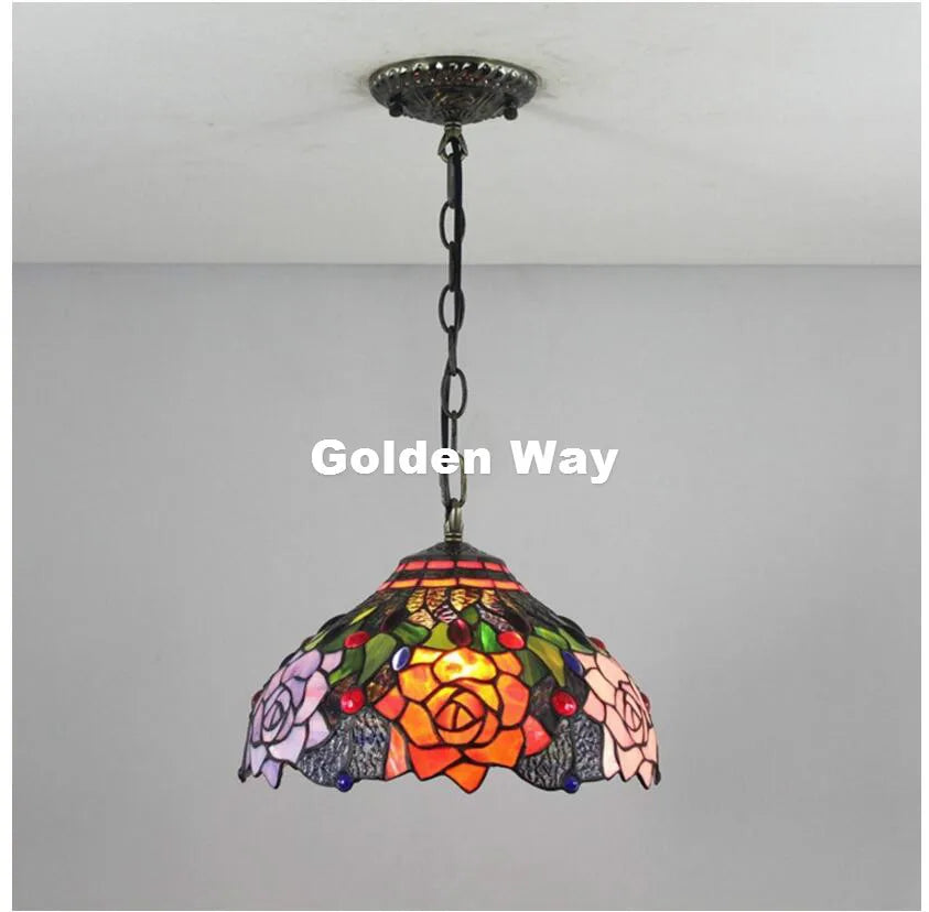 lampe suspendue tiffany multicolore fleurs géométriques opacité chaîne métal salon chambre étude