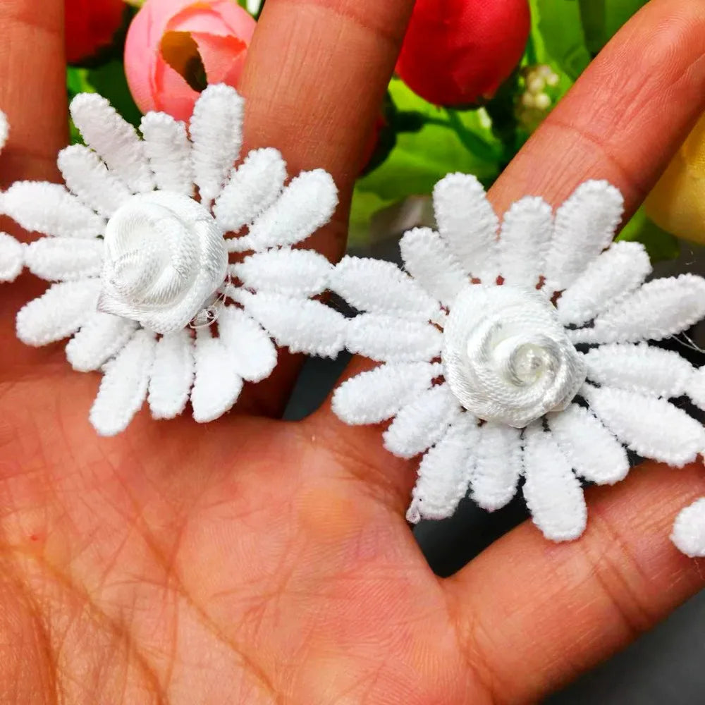 ruban décoratif dentelle marguerite fleur rose coton soluble mariage artisanat tissu brodé guirlande floral