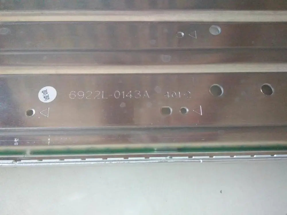 Bande led vert ligne blanche moderne connecteurs deux broches aluminium