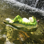 statues grenouilles decoratives vert rouge feuilles fleurs lotus bassin decoration humoristiqueextérieur maison