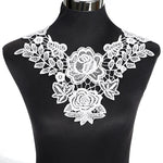 dentelle fine blanche fleurs motifs géométriques broderie opacité tissu polyester couture robe chemisier decoration